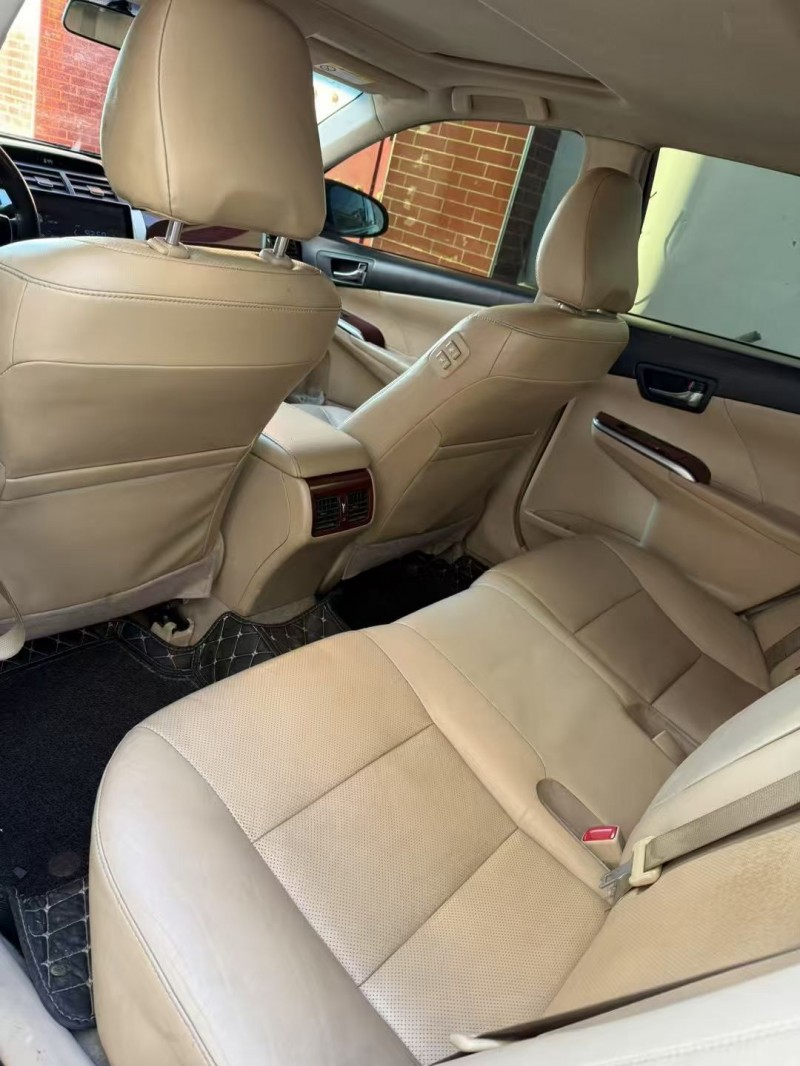 呼和浩特14年丰田凯美瑞5