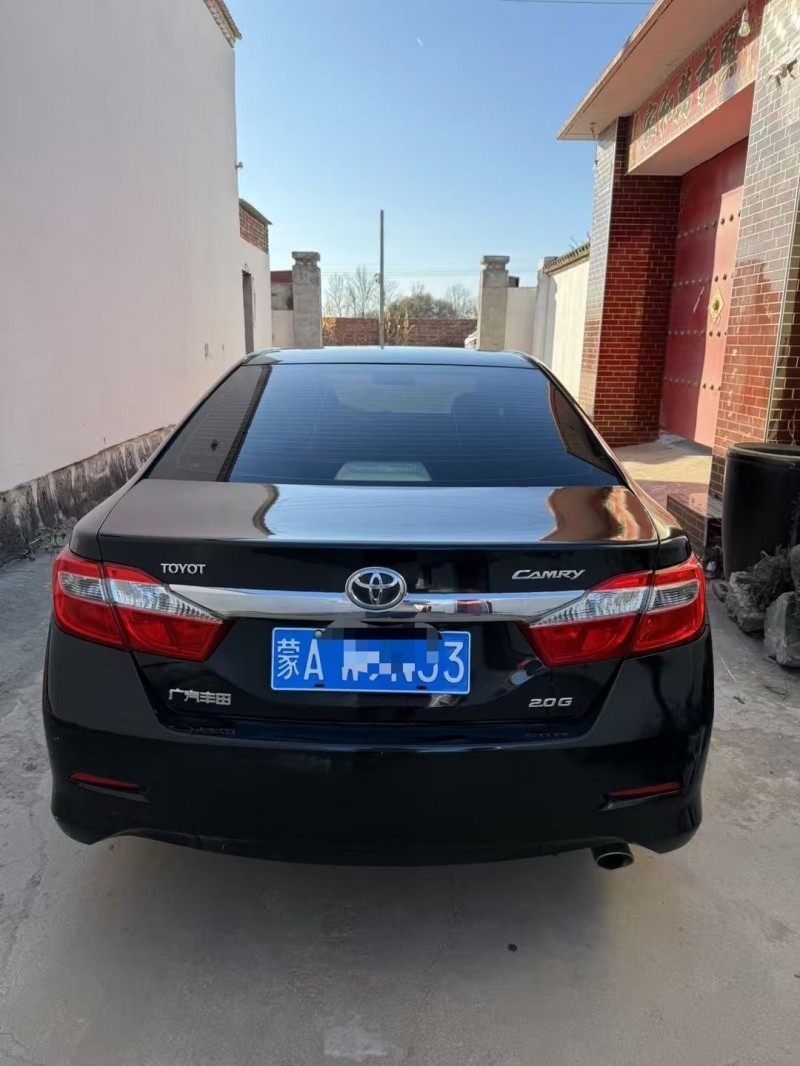 呼和浩特14年丰田凯美瑞9