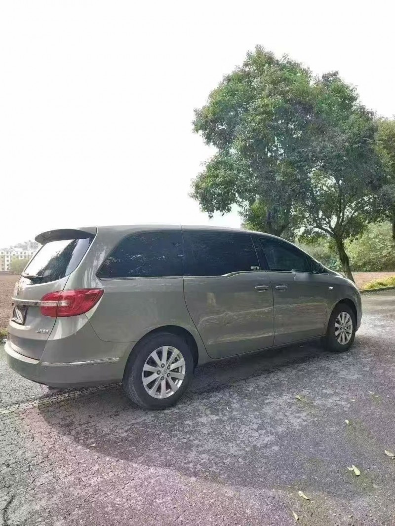 洛阳19年别克GL87