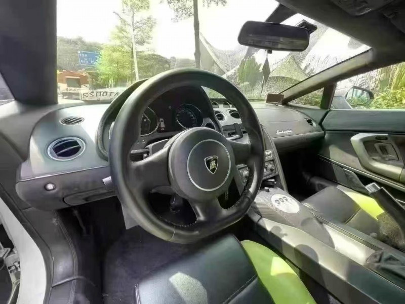 深圳13年兰博基尼Huracan5