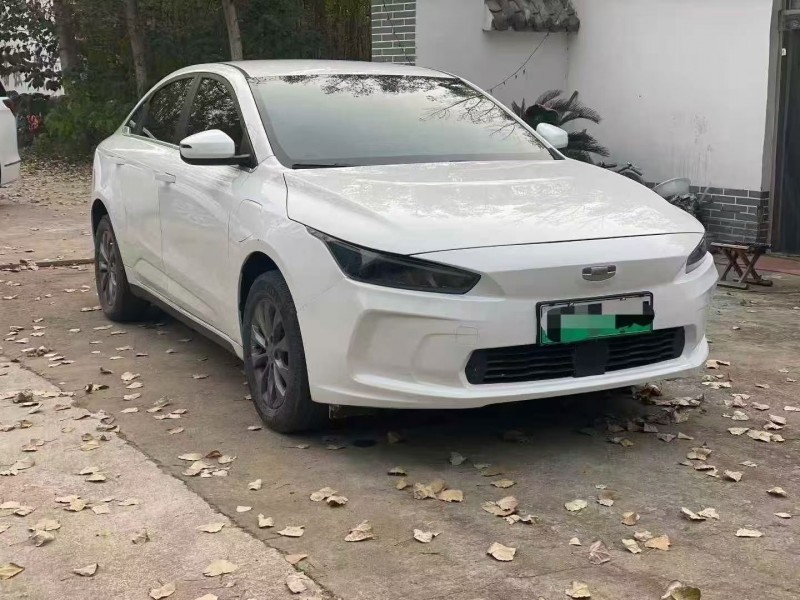 威海23年吉利几何3