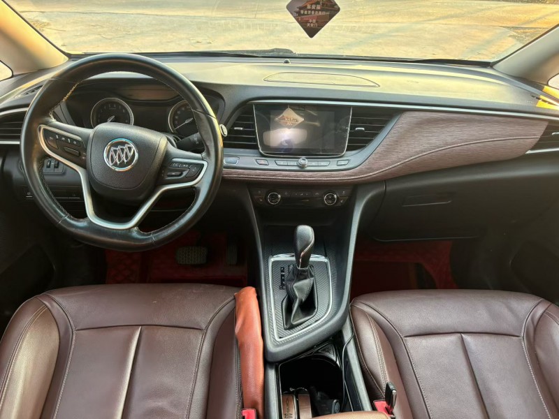 徐州19年别克GL64