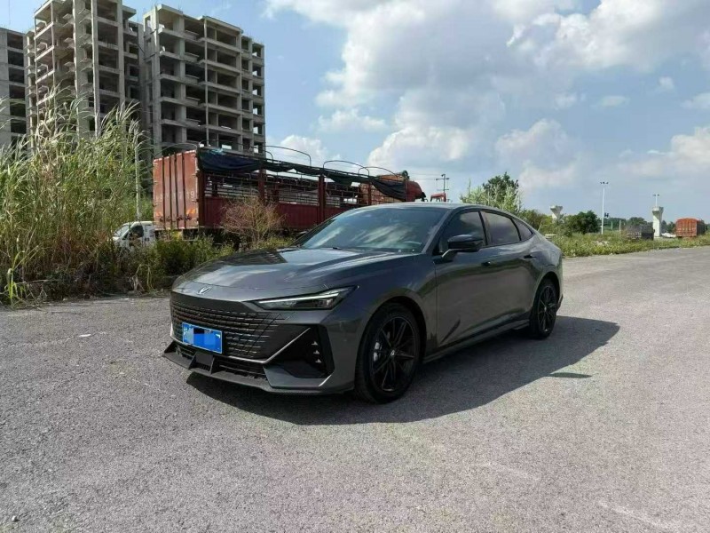 柳州25年长安汽车UNI2