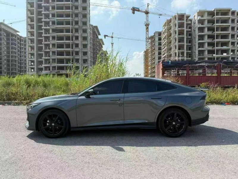 柳州25年长安汽车UNI8