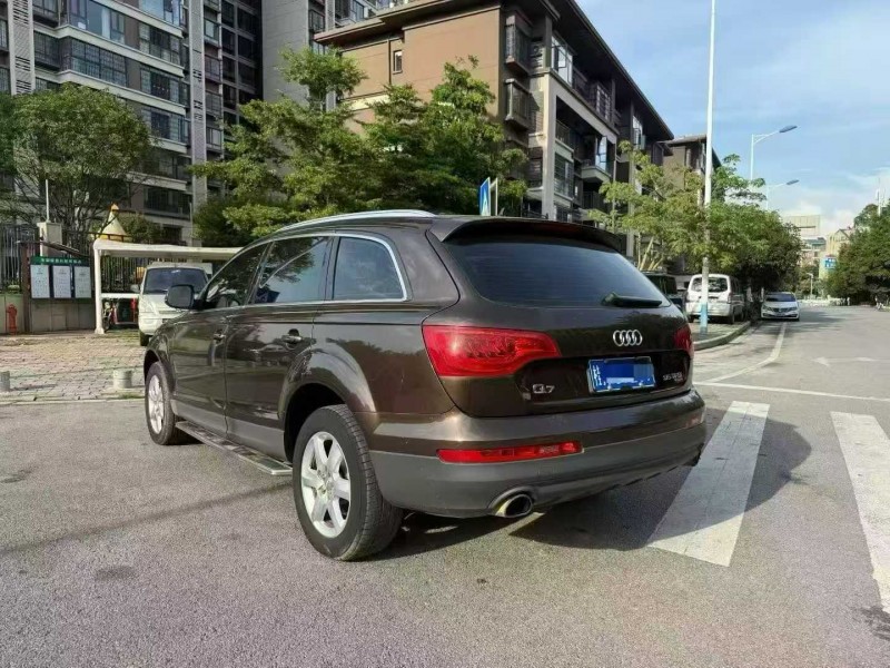 柳州15年奥迪Q74