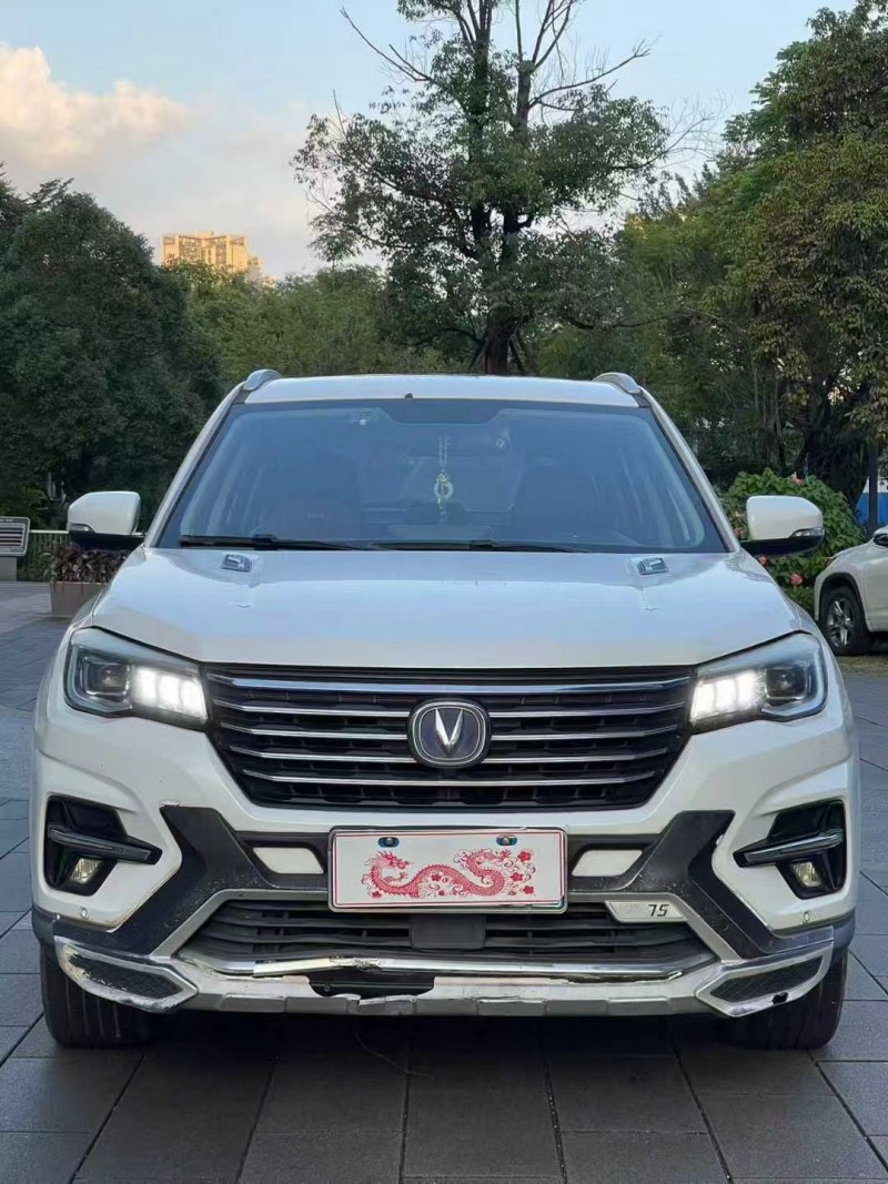 佛山18年长安汽车CS751