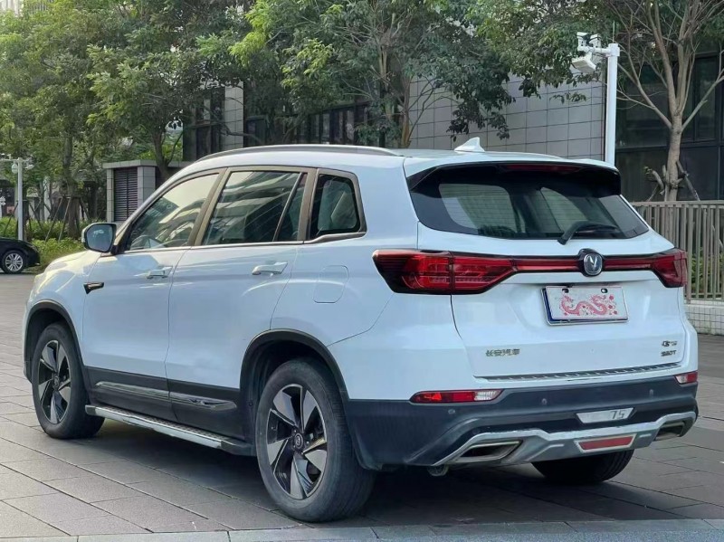 佛山18年长安汽车CS755