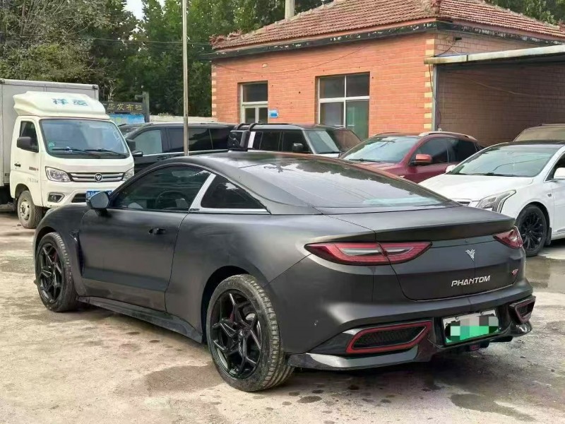 淄博23年哪吒GT4