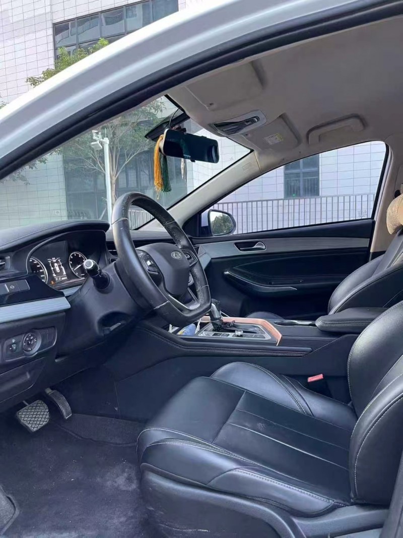 佛山21年奇瑞艾瑞泽6