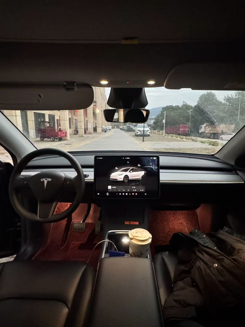 南昌24年特斯拉MODEL Y5