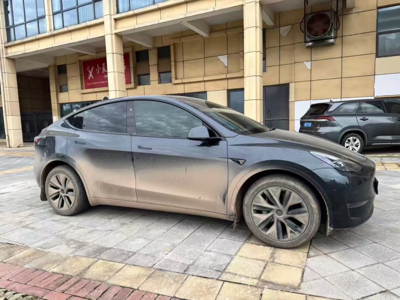 南昌24年特斯拉MODEL Y8