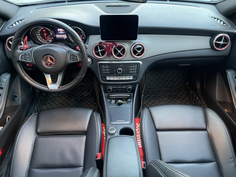 济宁18年奔驰CLA5