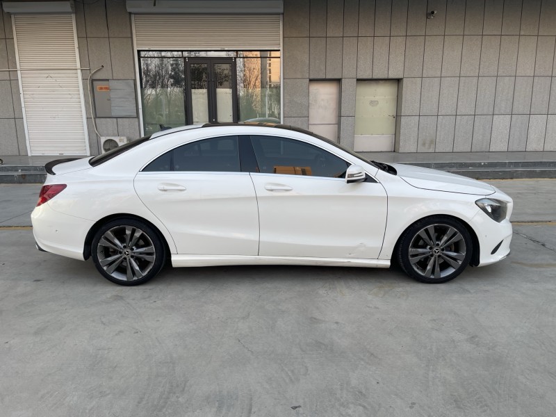 济宁18年奔驰CLA7