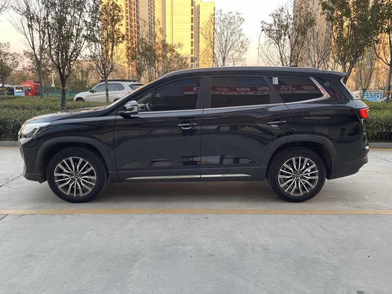 济宁25年奇瑞捷途8