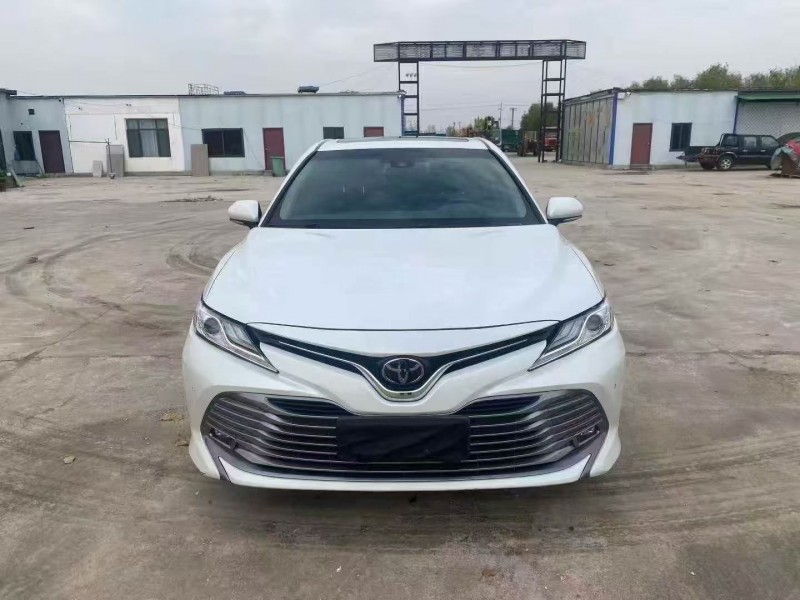 枣庄20年丰田凯美瑞1