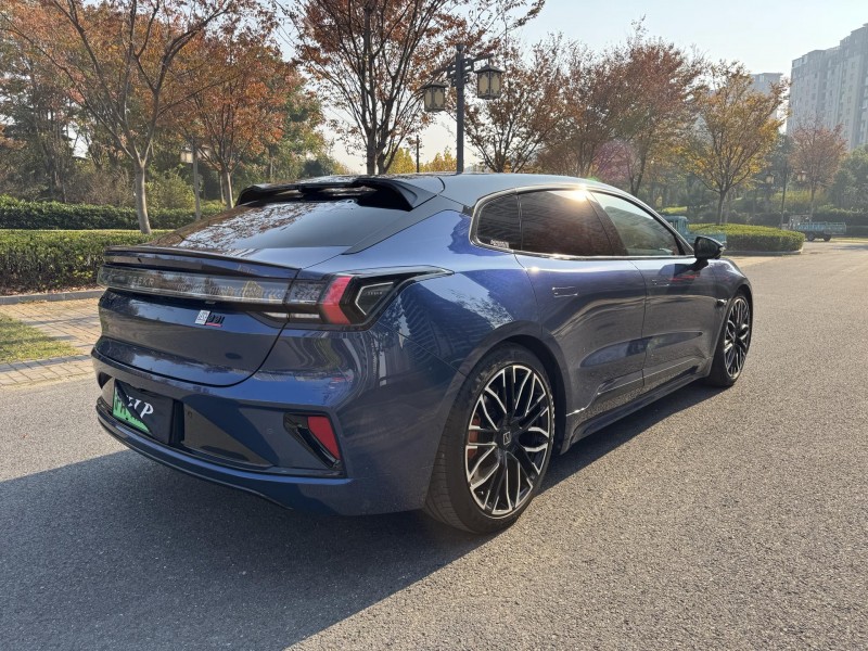 盐城24年极氪汽车0015