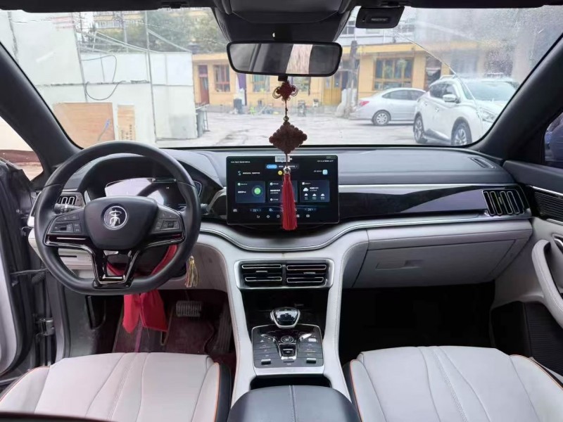 湘潭23年比亚迪宋4