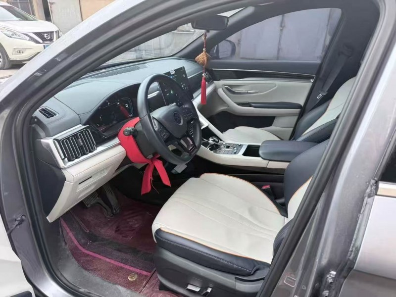 湘潭23年比亚迪宋6