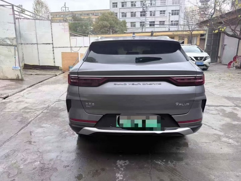 湘潭23年比亚迪宋9