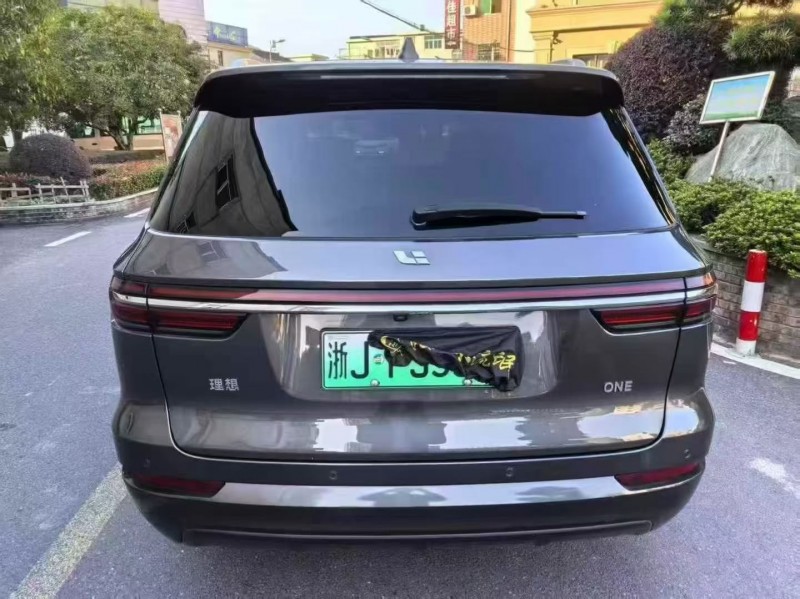 湖州22年理想理想ONE8