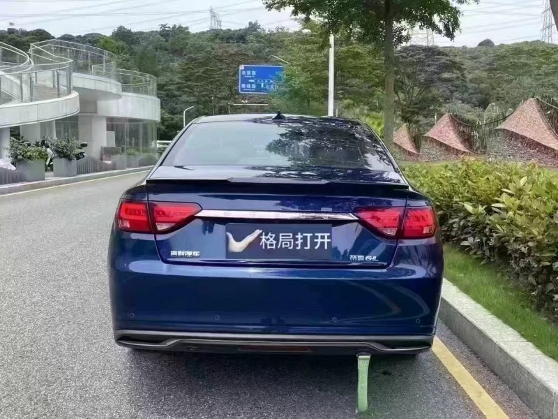 深圳21年吉利帝豪9