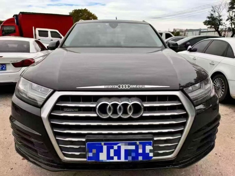 珠海16年奥迪Q71