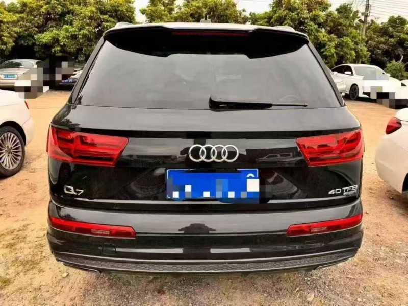 珠海16年奥迪Q79