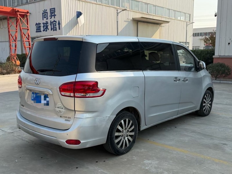 徐州14年大通G105