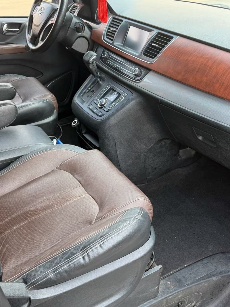 徐州14年大通G108