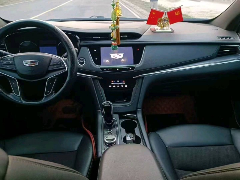 连云港20年凯迪拉克XT56