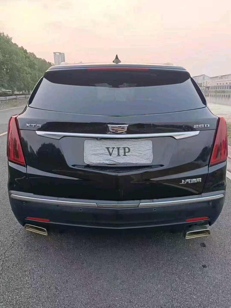 连云港20年凯迪拉克XT58