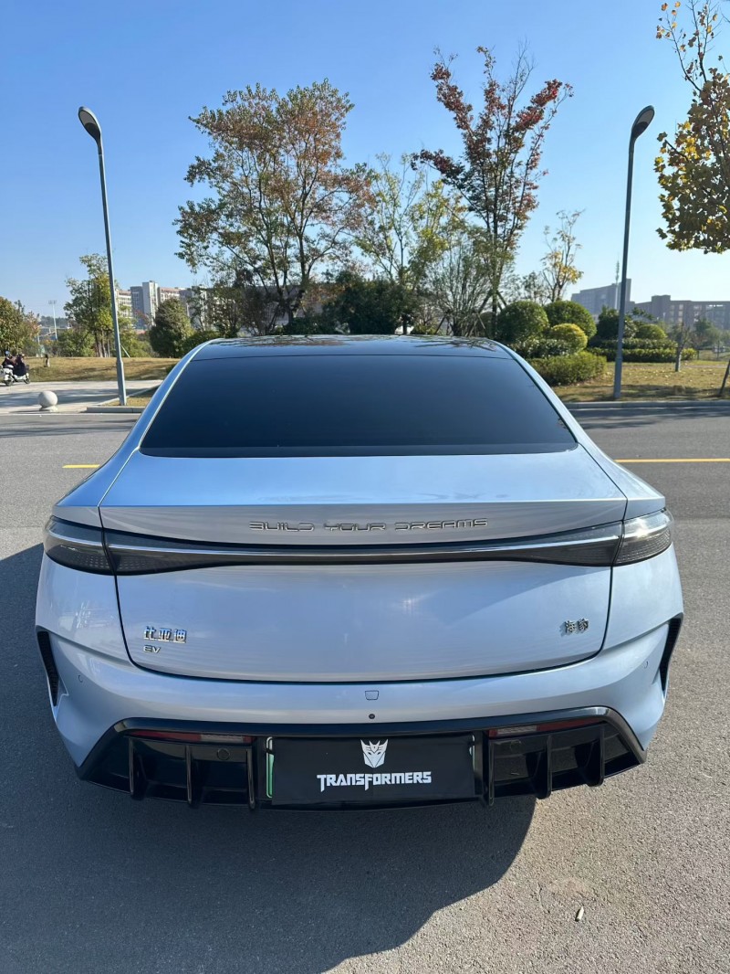 宜春23年比亚迪海豹4