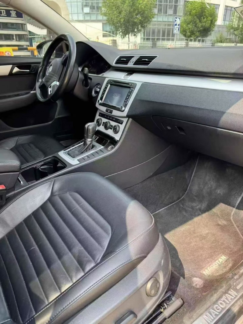 唐山15年大众迈腾4