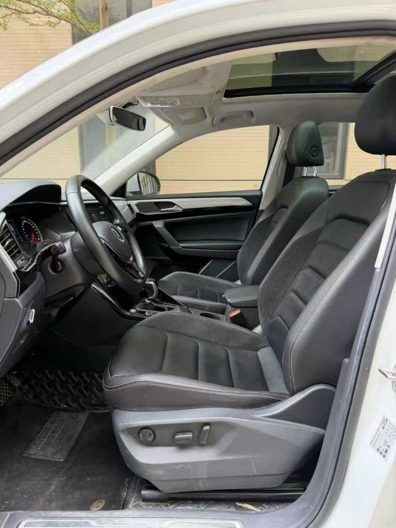 佛山20年大众探岳6