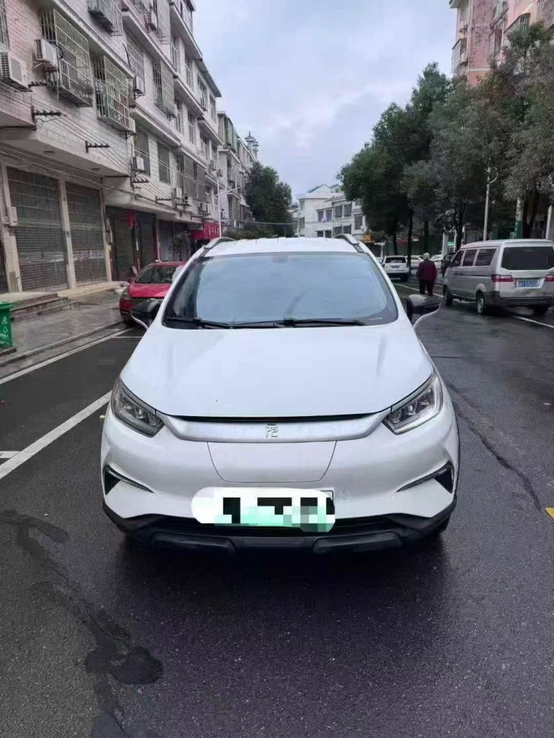 衡阳22年比亚迪元1