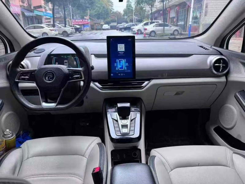 衡阳22年比亚迪元5