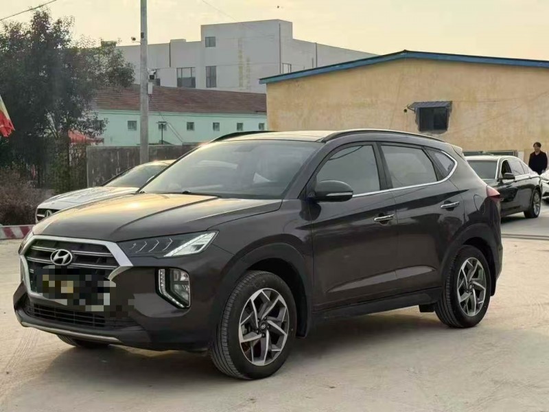 菏泽19年现代途胜3