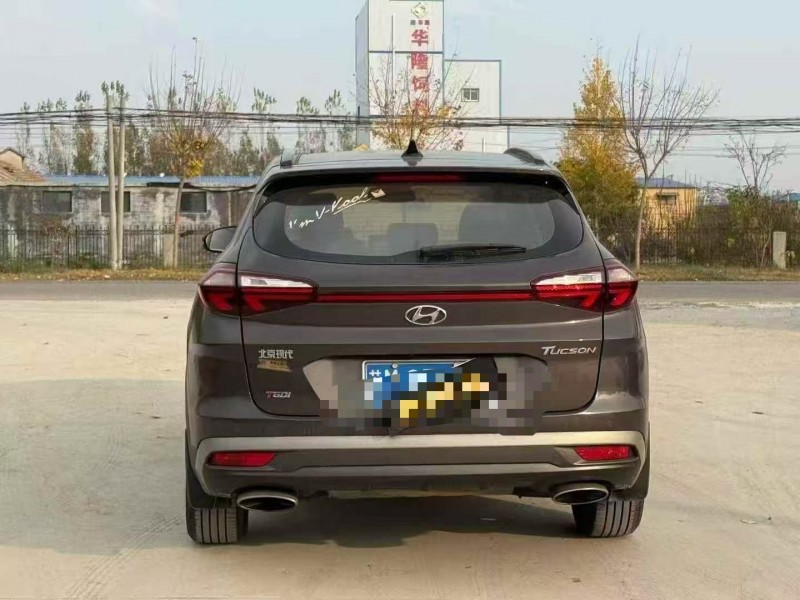 菏泽19年现代途胜9