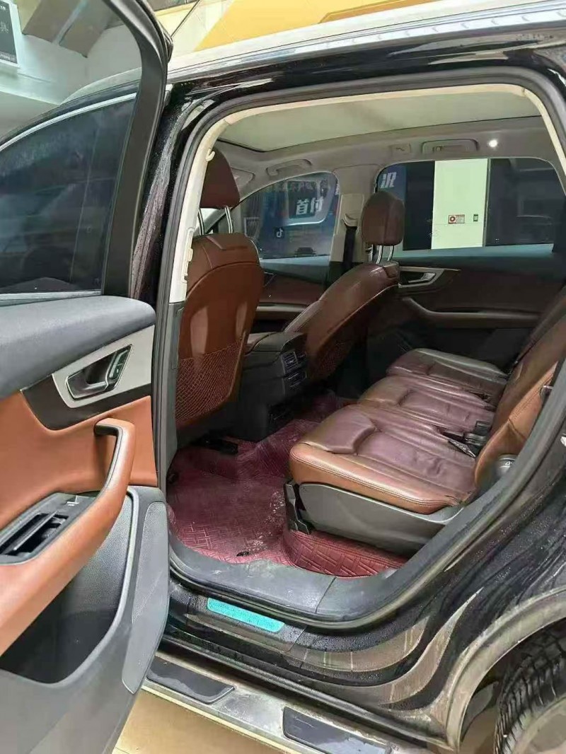 淮南17年奥迪Q73