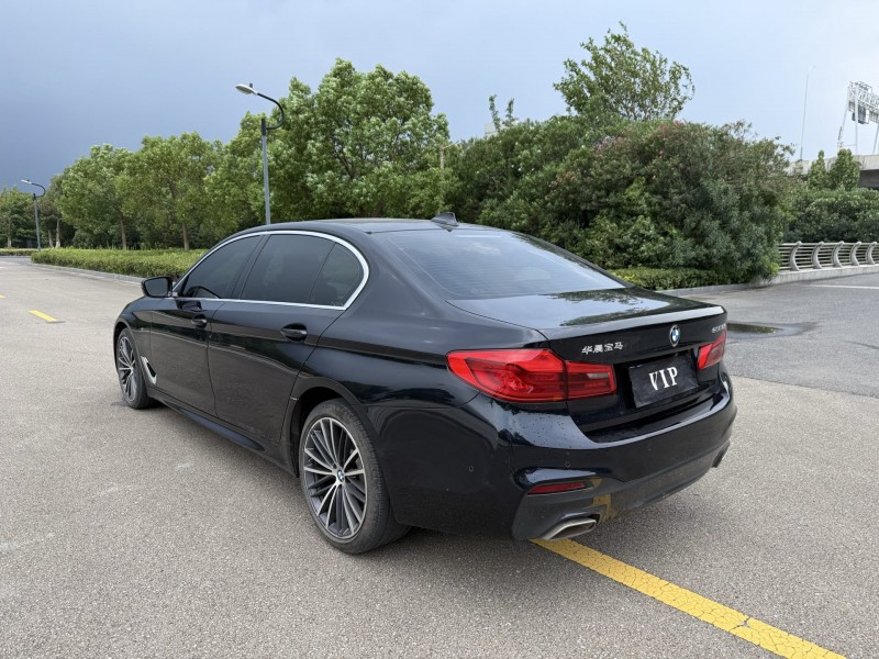 盐城20年宝马5系9