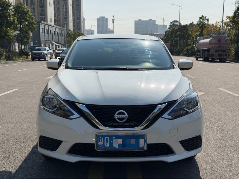 岳阳23年日产轩逸1