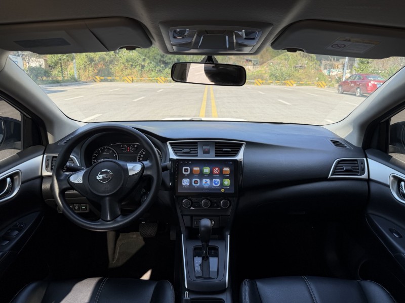 岳阳23年日产轩逸5