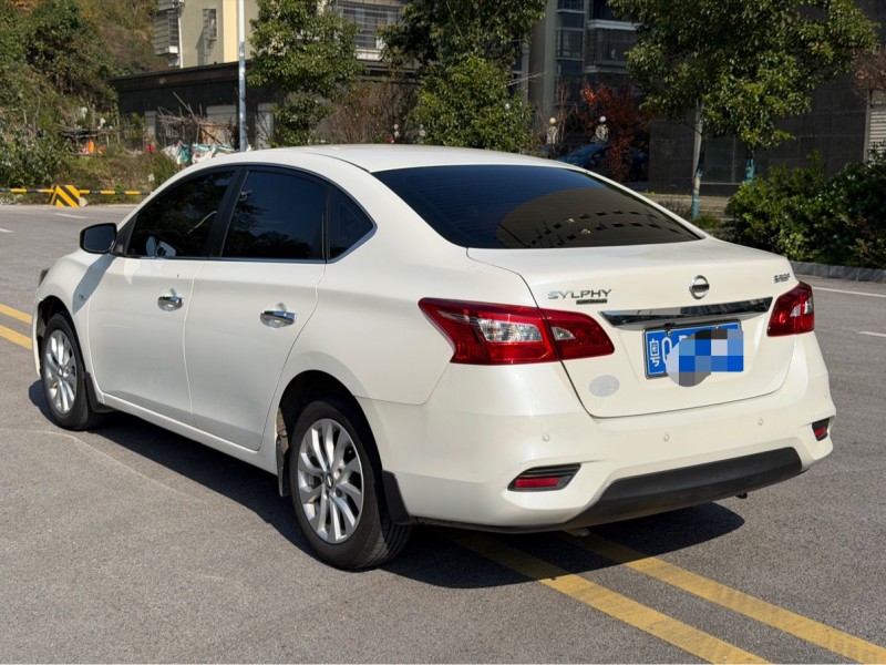 岳阳23年日产轩逸9