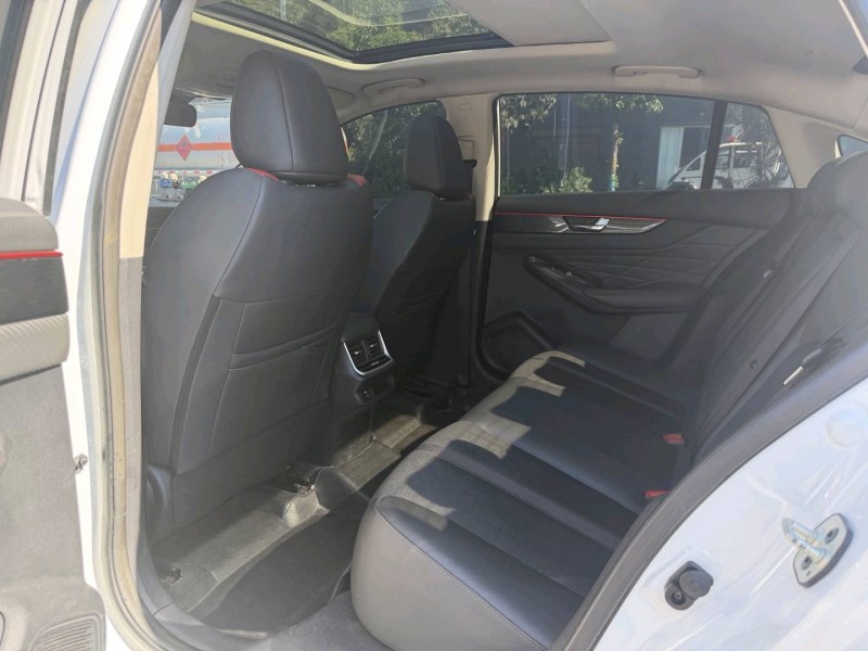 岳阳22年东风奕炫4