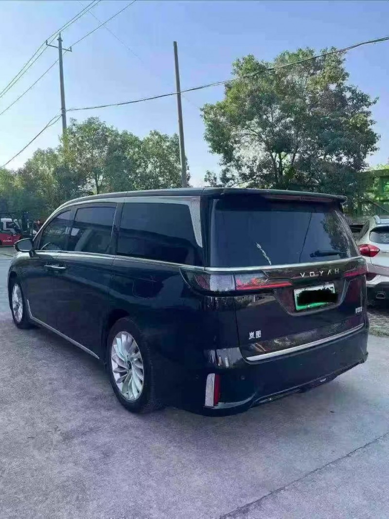 芜湖24年岚图汽车梦想家7