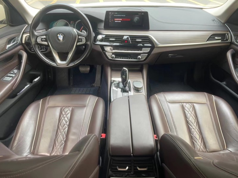 龙岩18年宝马5系4