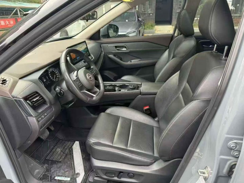 邵阳23年日产奇骏4