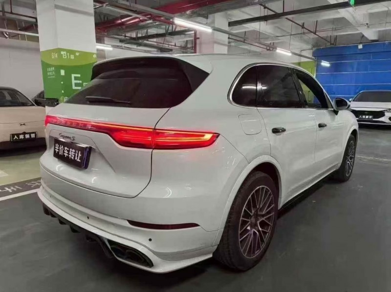 嘉兴19年保时捷卡宴7