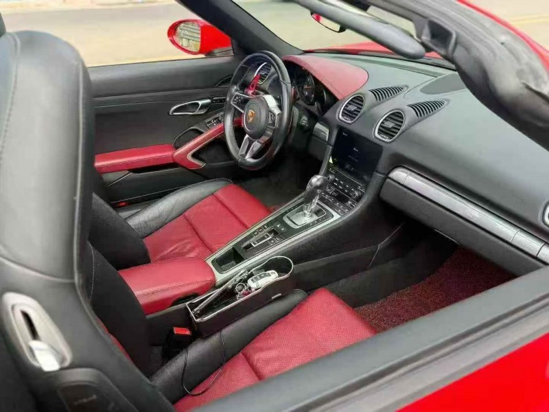 新余17年保时捷7184