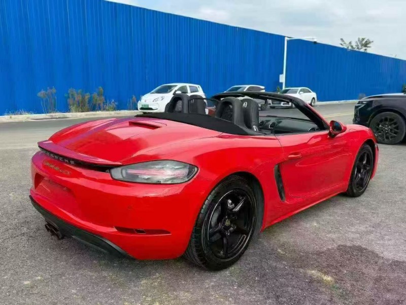 新余17年保时捷7188